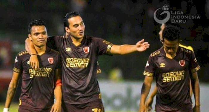 Ezra Walian Bicara Duel Lawan Mantan: Tidak Ada yang Spesial